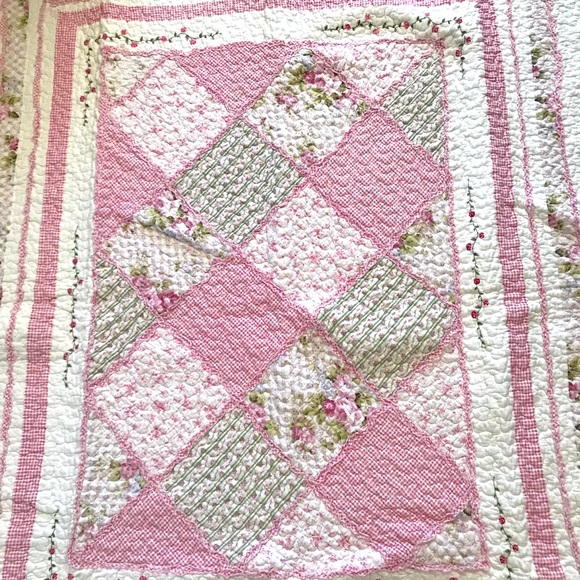 NWT Custom Quilt 50”X60” - Picture 2 of 6